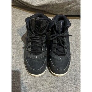 Nike BCT Mid 3 BG Yth Size 6 Y 684830-010 No Box